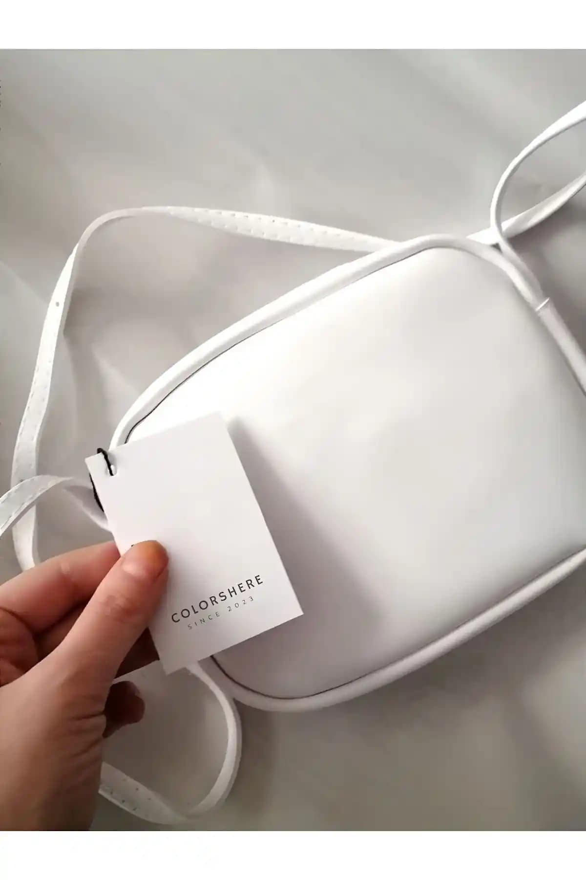 Omuz ve askılı çantaların karşılaştırması: özellikler ve kullanıcı yorumları