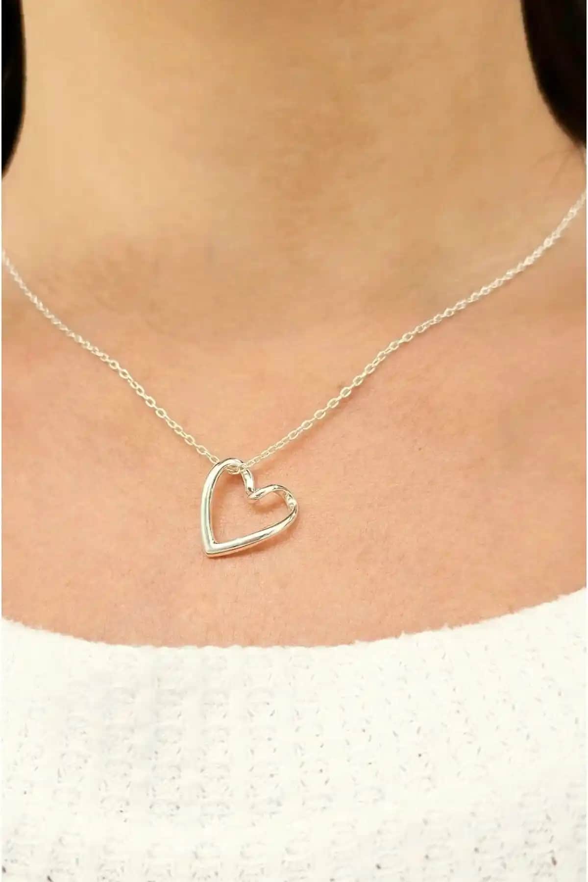 Paslanmaz Çelik Baklama Motifli Kalp Kolye Kadın Takı Modelleri