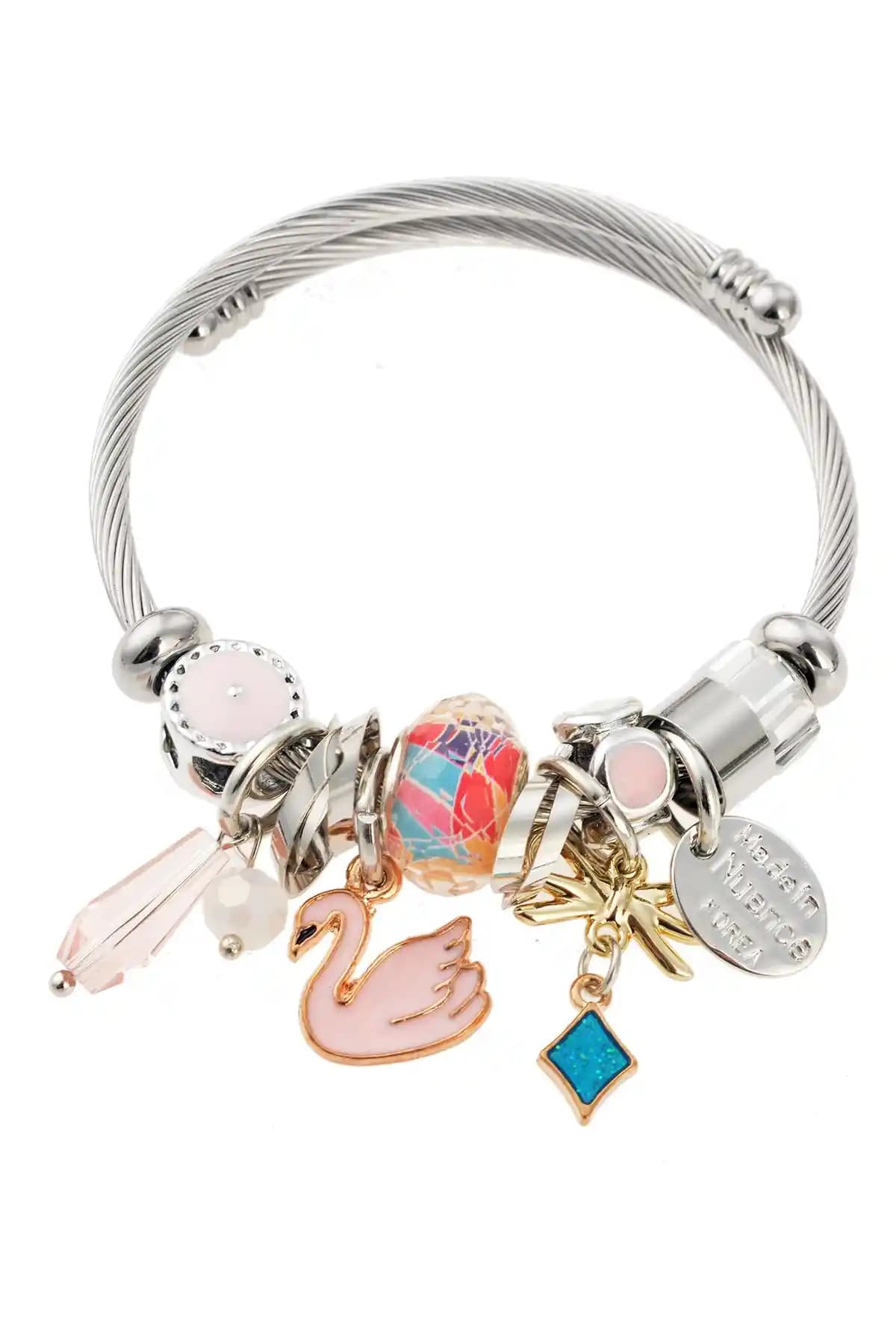 Pelin Aksesuar Kuğu Figürlü Gümüş Bileklik: Zarif ve Modern Takı Tasarımı