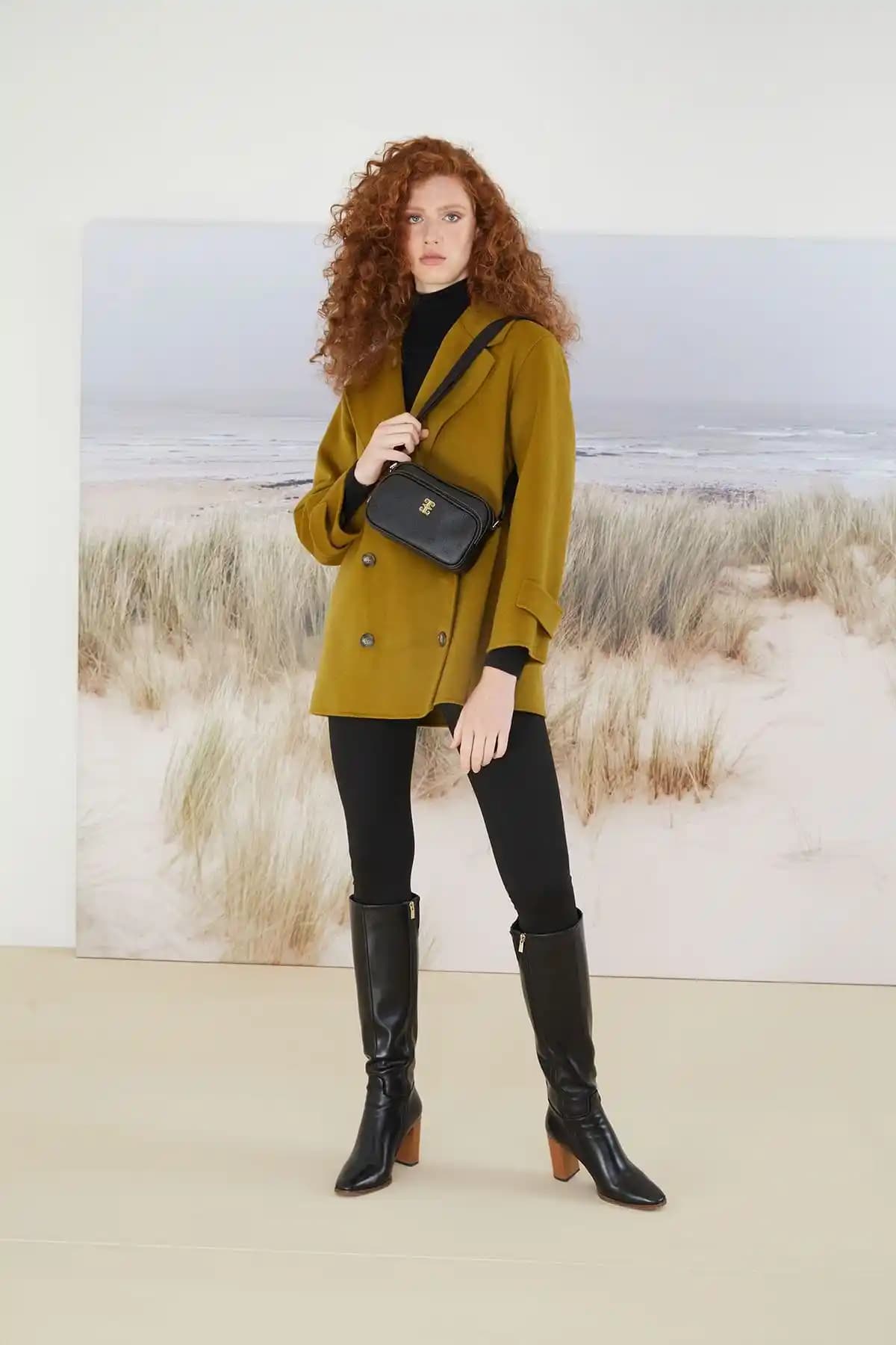 Pierre Cardin Siyah Floater Kadın Omuz Çantası Günlük Kullanım İçin Şık ve Dayanıklı Tasarım