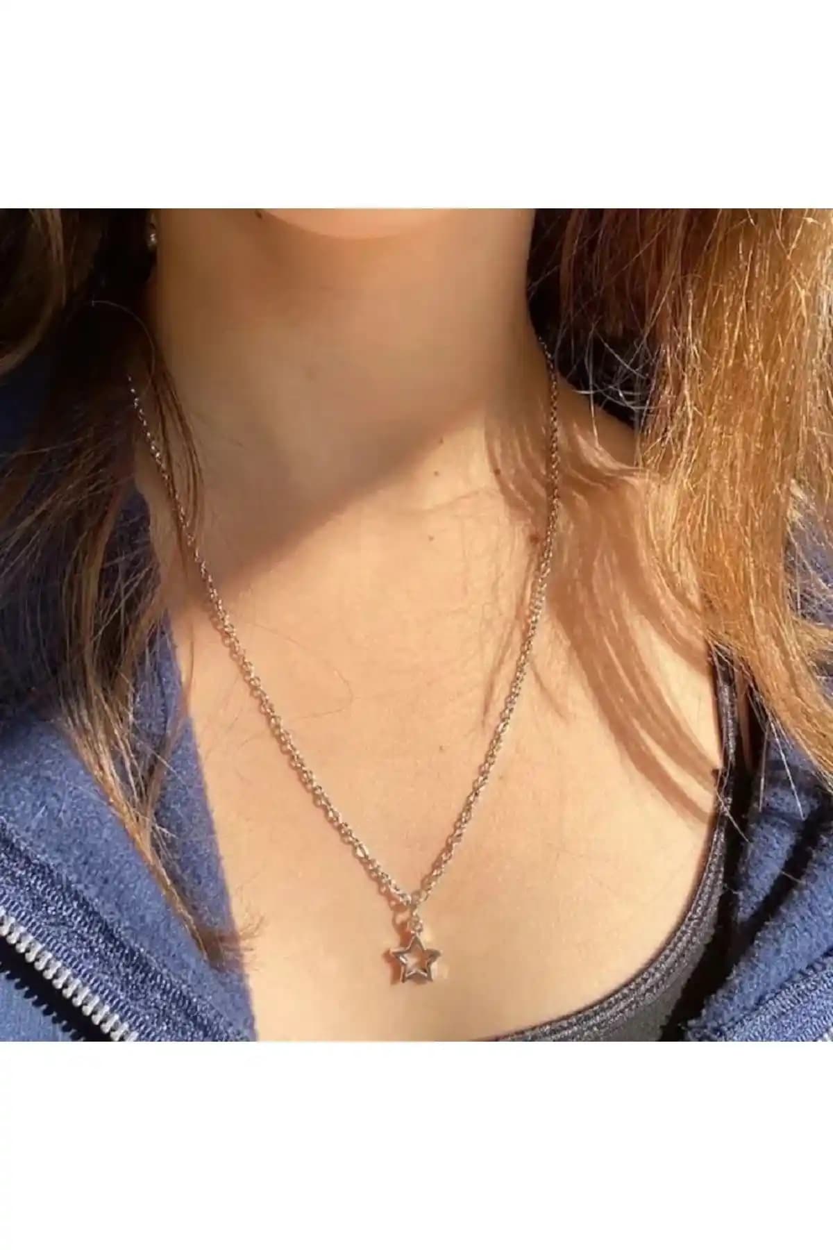 Pinky Lady Aesthetic Yıldız Kolye: Modern ve Zarif Takı Seçenekleri