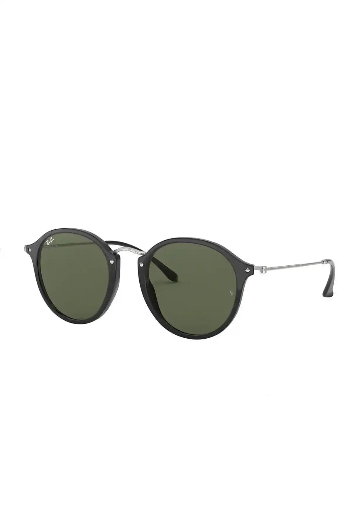 Ray-Ban Rb 2447 ve TomyHelf Gözlüklerinin Detaylı Karşılaştırması