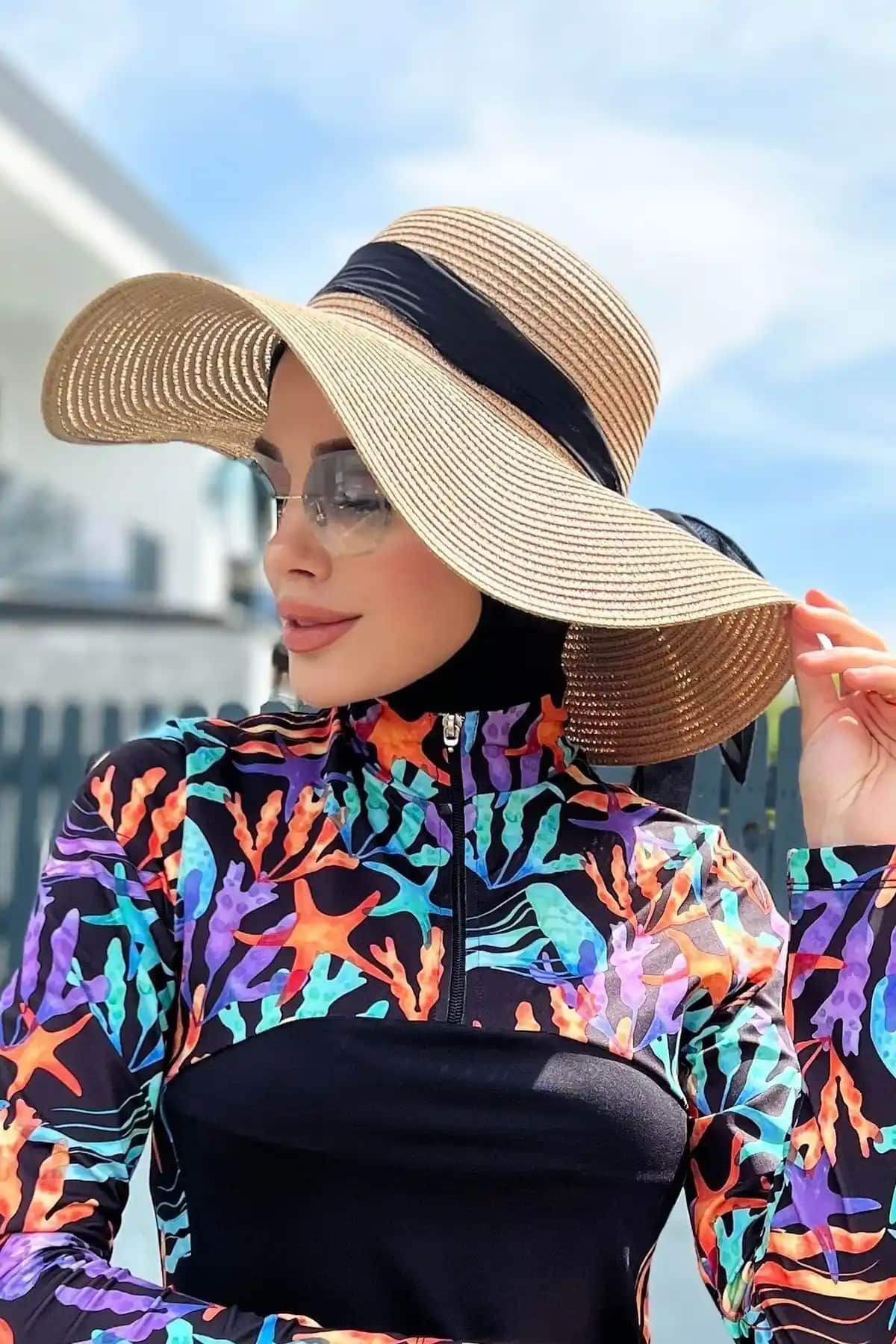 Remsa Mayo ve SUVE GOLD Kadın Hasır Plaj Şapkası Karşılaştırması