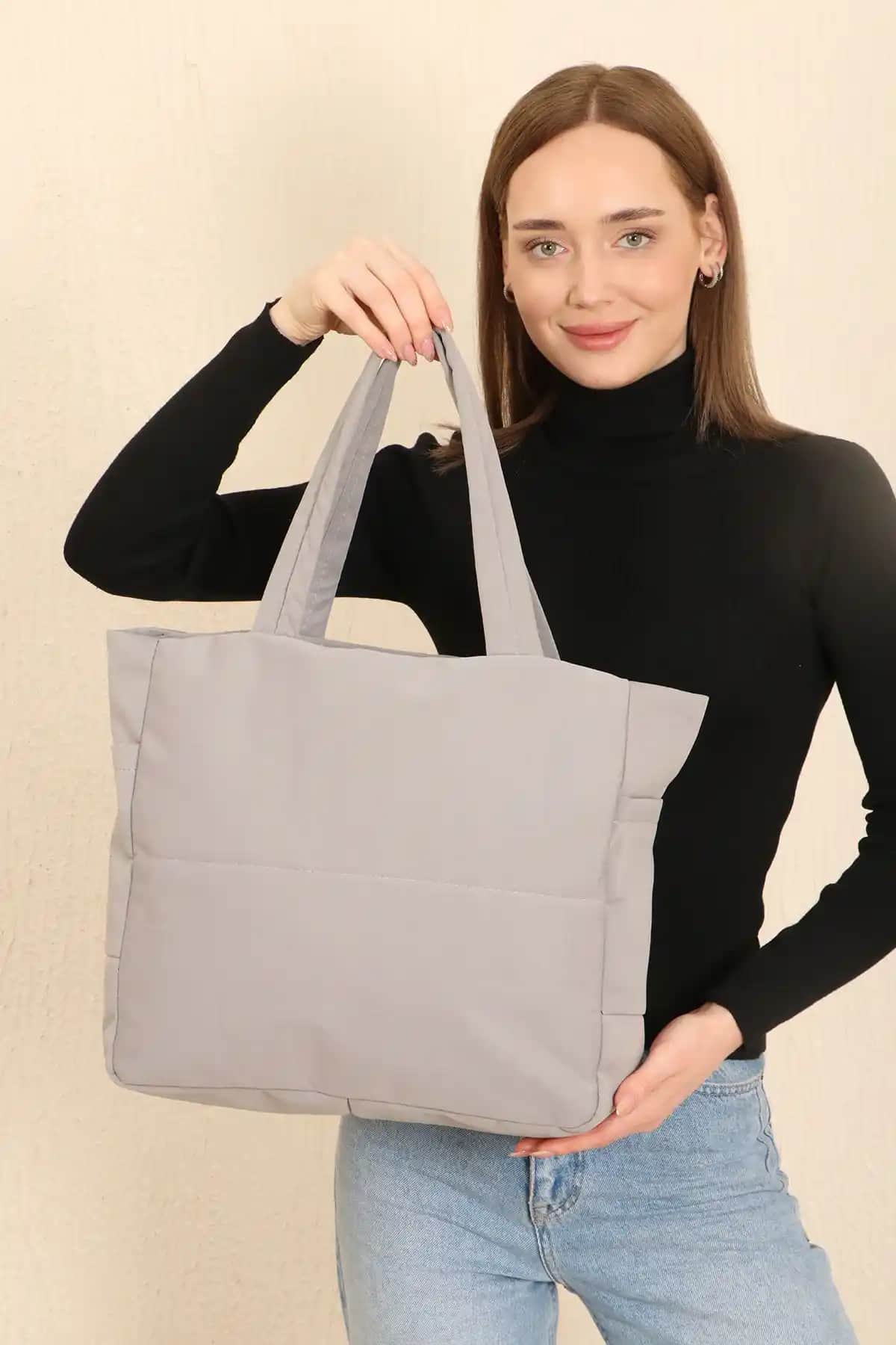 Shaka Gri U25 Çok Amaçlı Kadın Çantası: Şık ve Fonksiyonel Günlük Çanta Tercihi