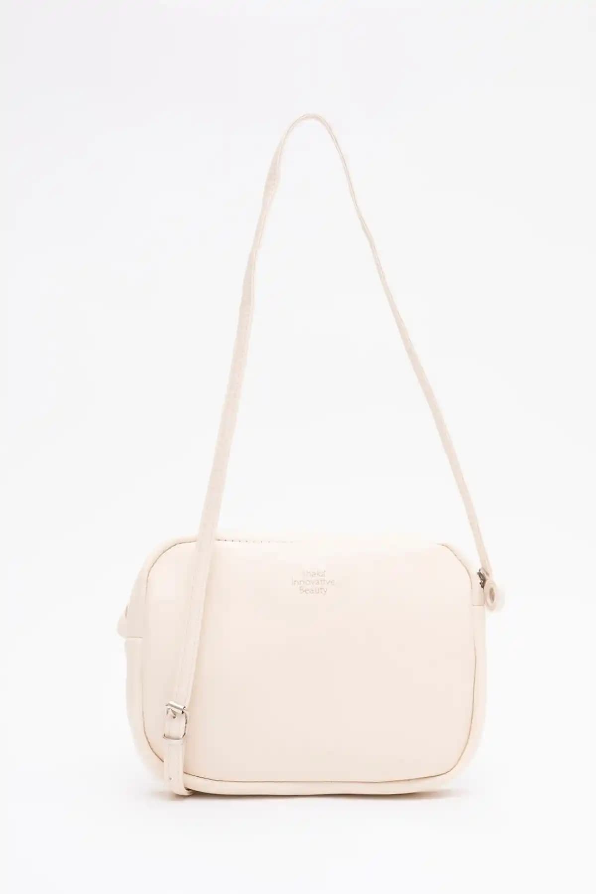 Shaka Krem ve Mavi Mini Çantalar Karşılaştırması: Özellikler ve Kullanım İpuçları