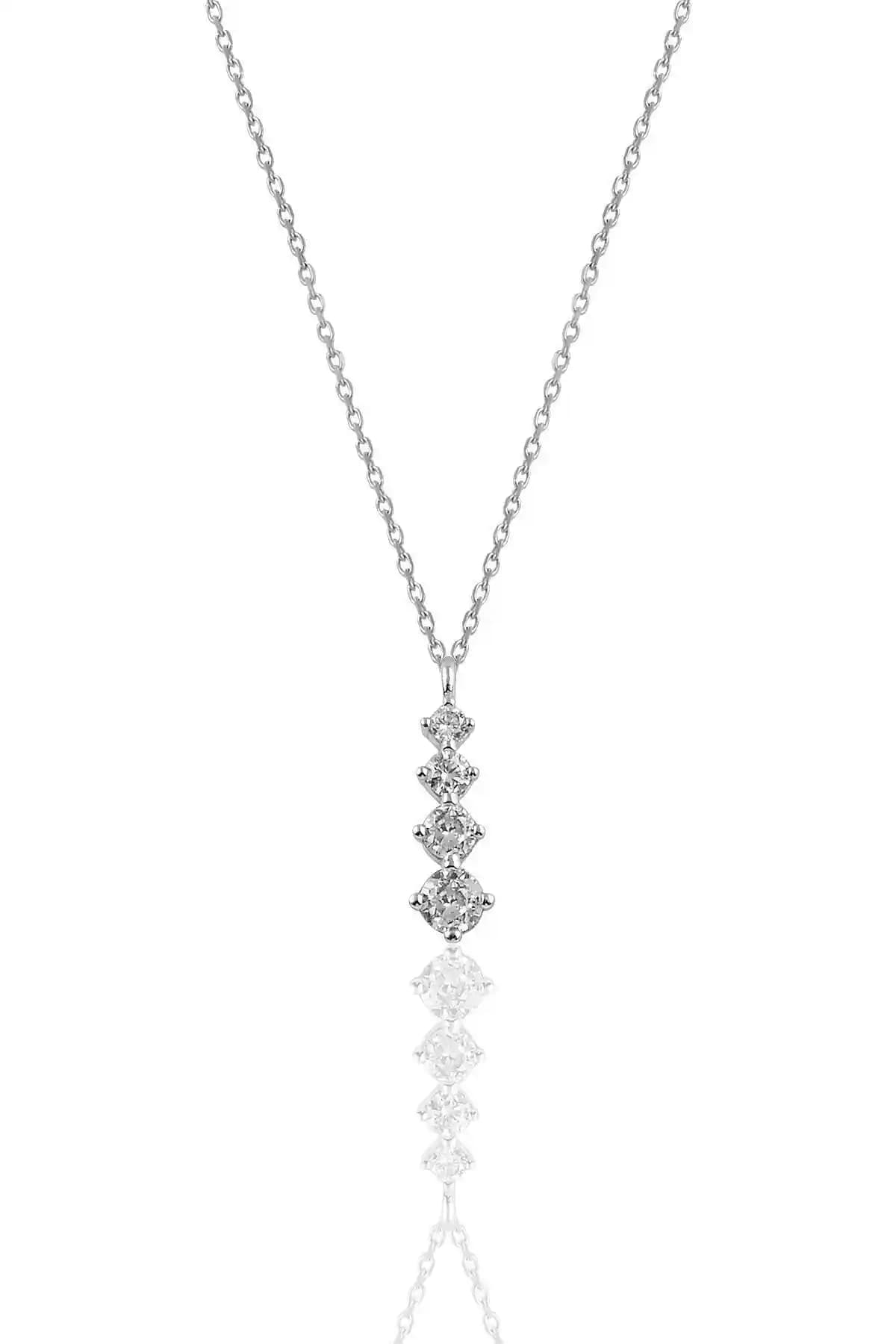 Söğütlü Silver Gümüş Kolye Karşılaştırması: Rodyumlu Zirkon ve Lotus Tasarımı