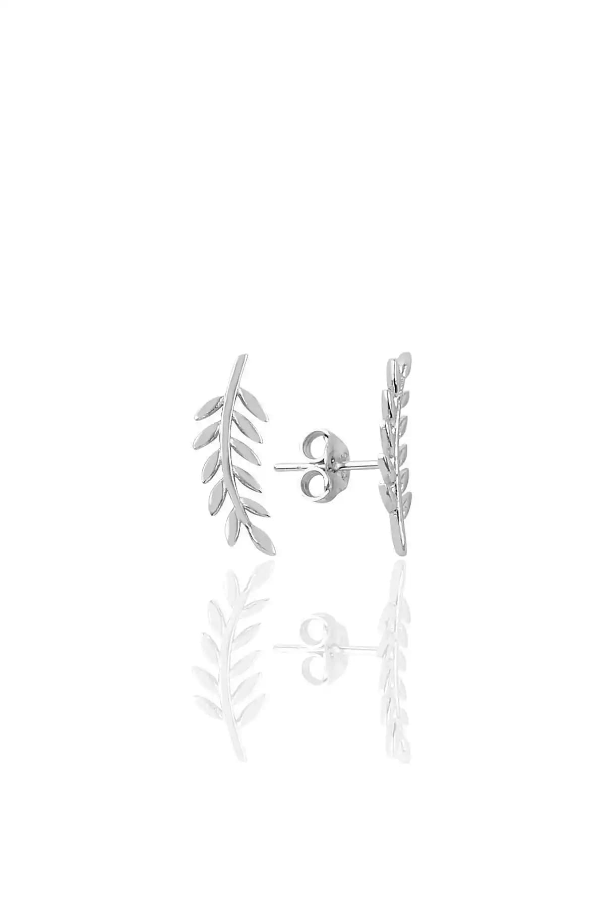 Söğütlü Silver Gümüş Yaprak Modeli Küpe Modern ve Zarif Tasarım, Dayanıklı ve Hafif Takı Seçenekleri