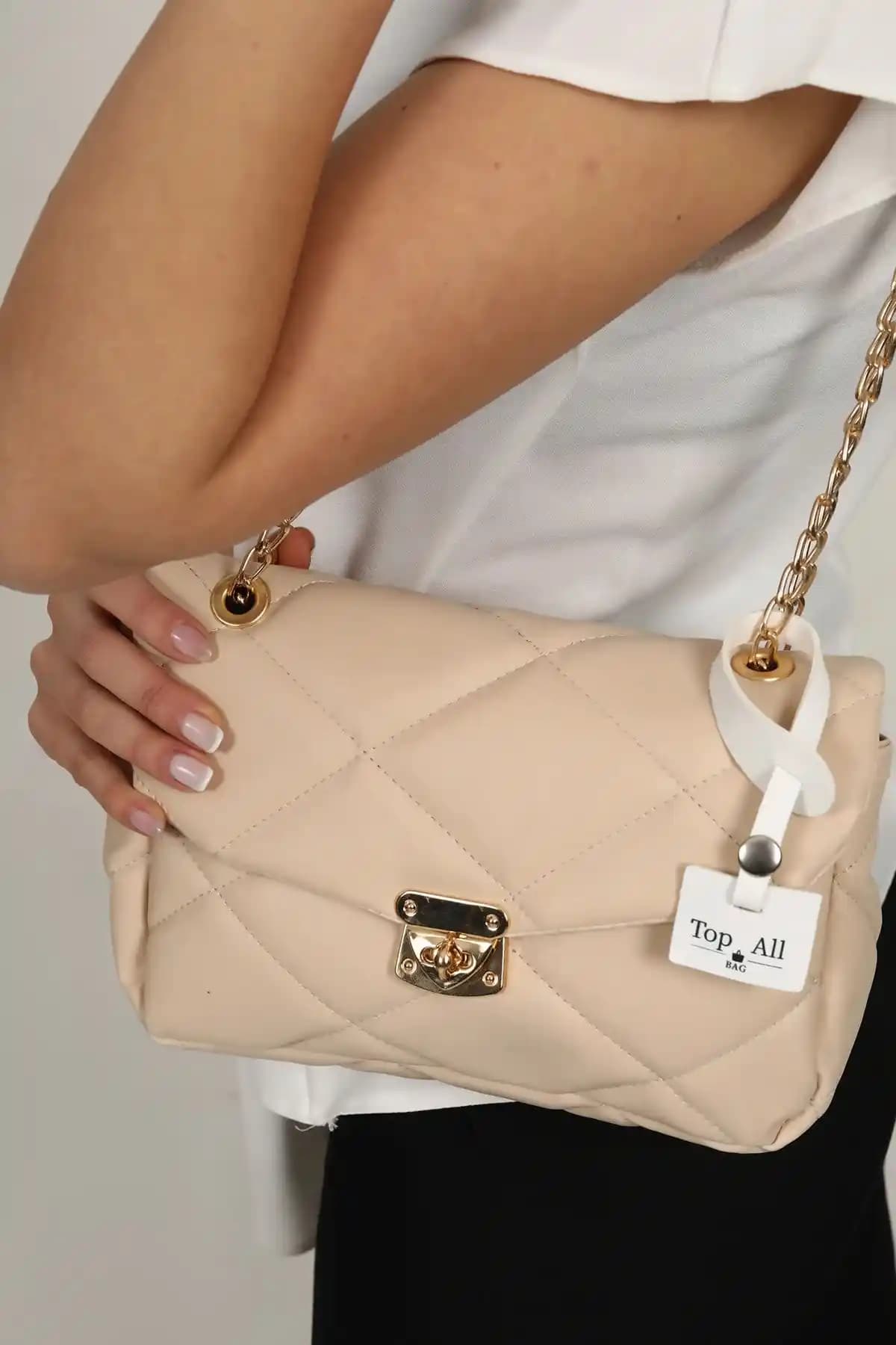 Top All BAG Kadın El ve Omuz Çantası Sürdürülebilir ve Şık Tasarımıyla Günlük Kullanım İçin Uygun