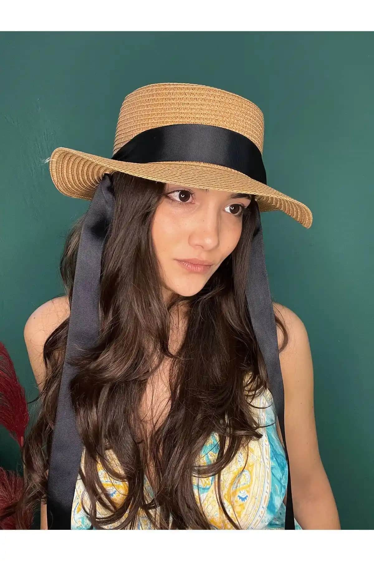 Yaz Ayları İçin Hasır Şapkalar: Laviyonsa ve Luminos Modellerinin Karşılaştırması