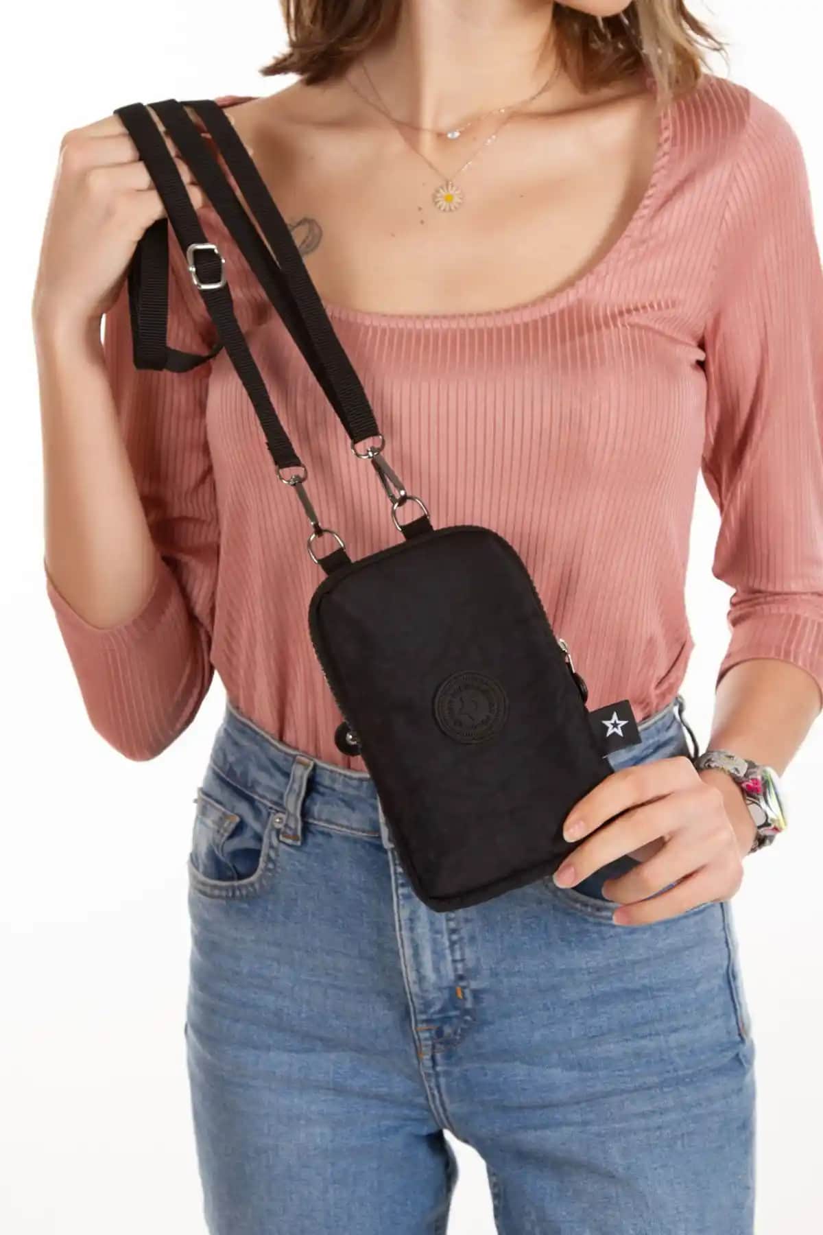 Yeni Nesil Kadın Mini Omuz ve Bel Çantası Şıklık ve Fonksiyonellik Bir Arada