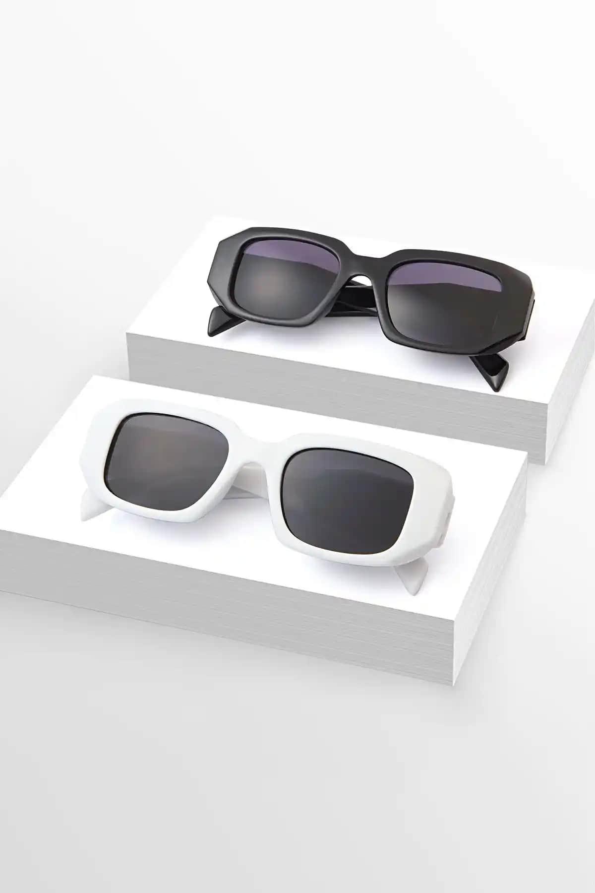 Zzla 2'li Siyah Beyaz Güneş Gözlüğü Fırsatı Geniş Yüzler İçin Modern ve Koruyucu Tasarım