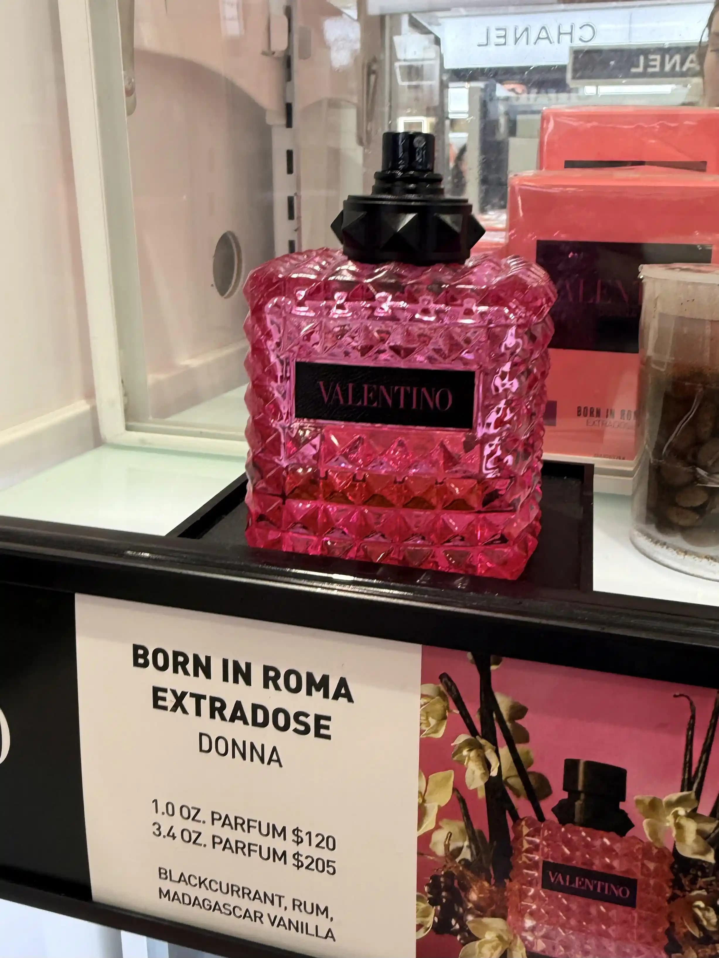 Gourmand ve Meyvemsi Parfümler: Popüler Seçenekler ve Öne Çıkan Notlar