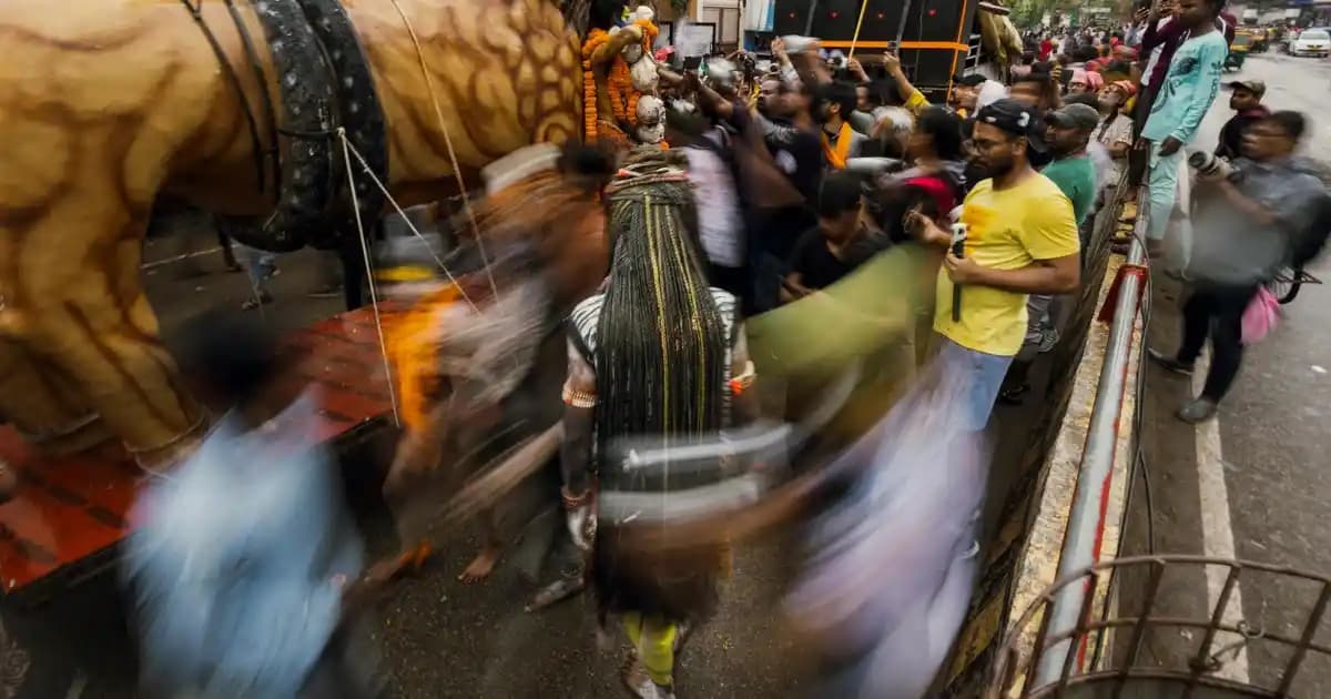 Göz Farı Paleti Seçiminde Renk Çeşitliliği, Pigmentasyon ve Cruelty-Free Kriterleri