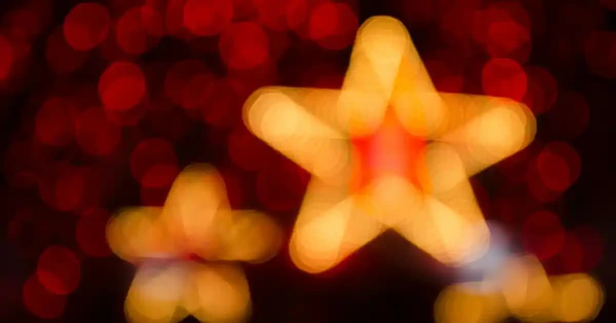 Pürüzsüz ve Doğal Görünen Fondöten Uygulaması İçin Etkili Cilt Bakımı ve Teknikler