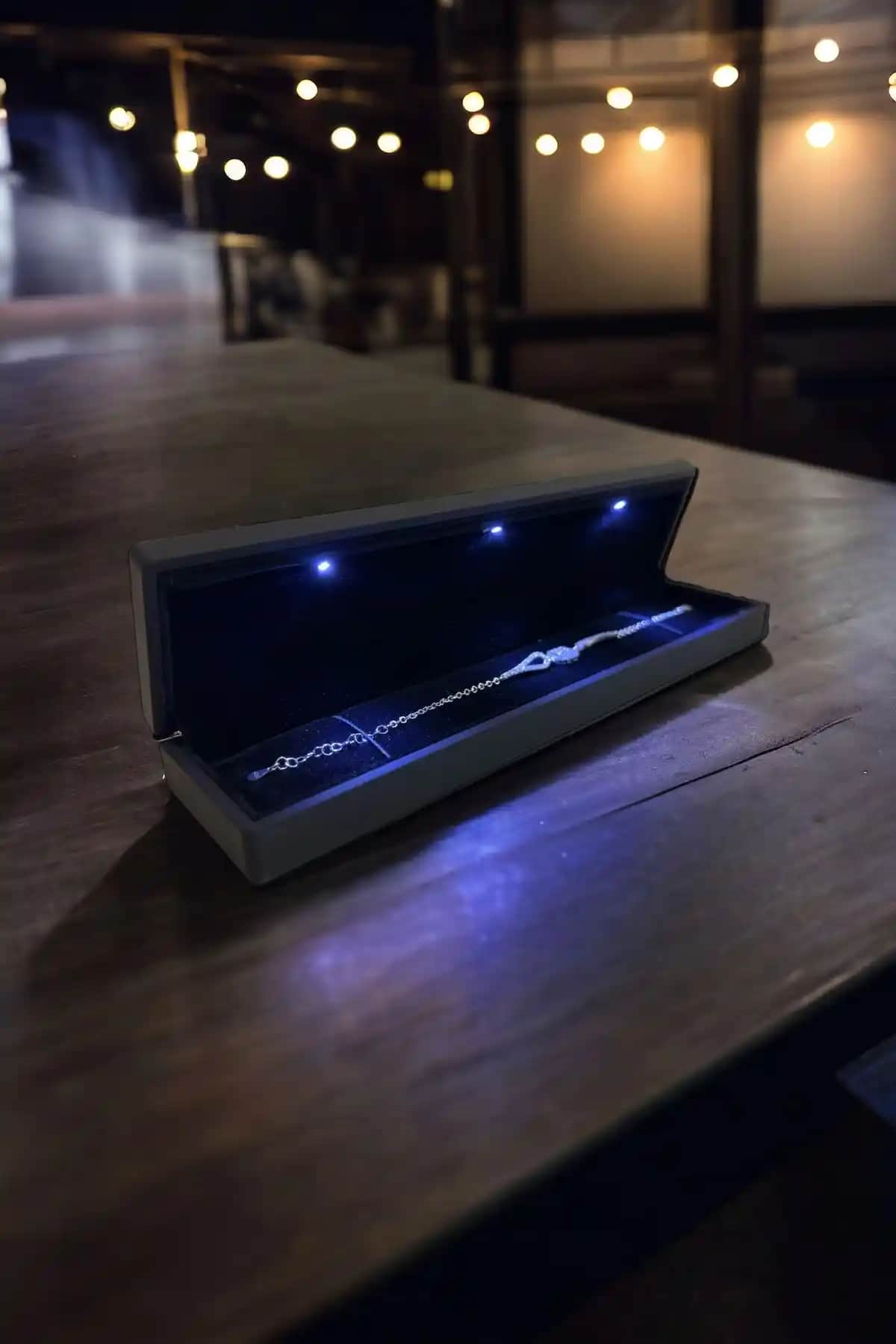 ADA Life Gümüş ve Cruse 925 Ayar Gümüş Bileklik Karşılaştırması