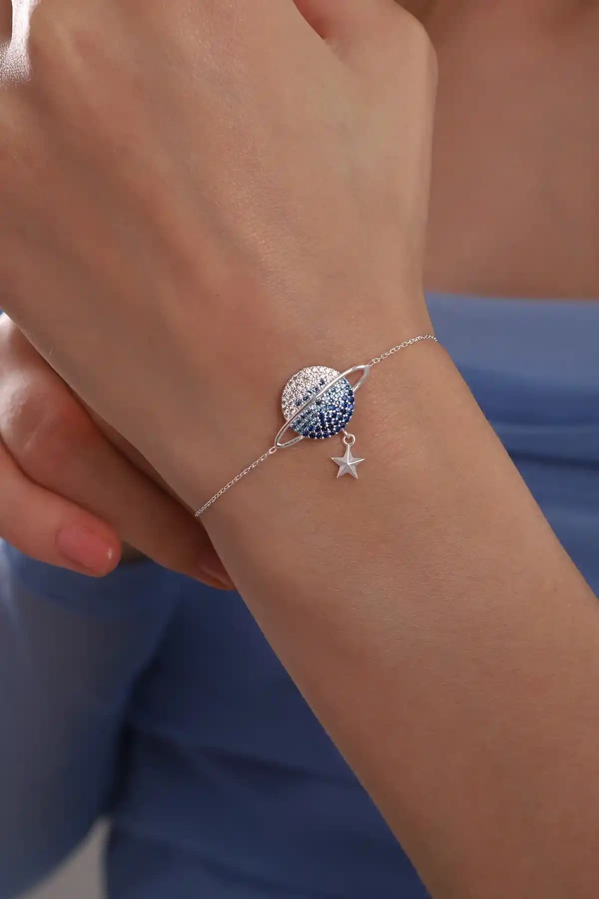 Bilsen Store Kadın 925 Ayar Gümüş Zincirli Bileklik ve Kolye Karşılaştırması