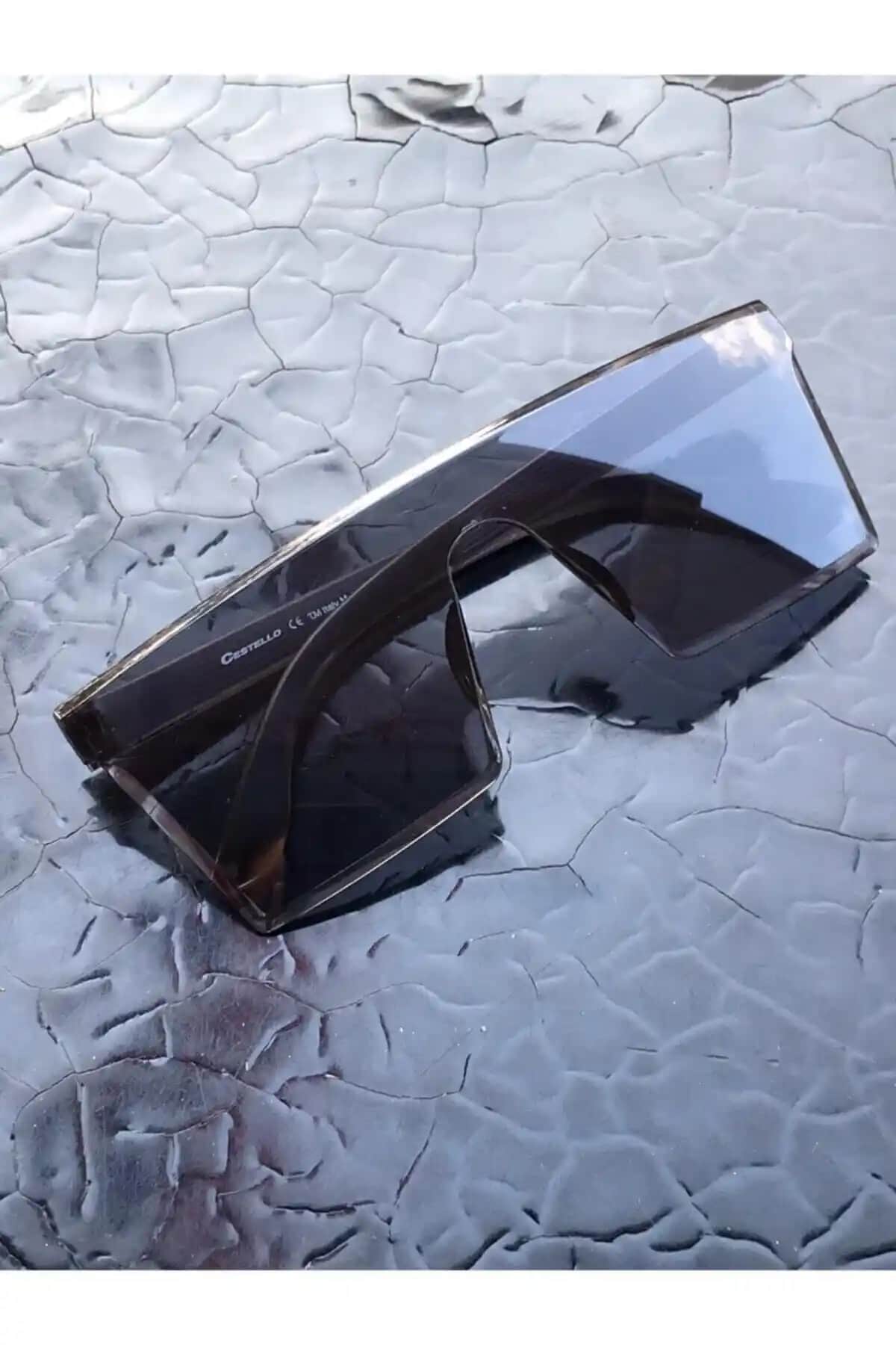 Cestello ve Eyesofia Güneş Gözlükleri Karşılaştırması: Hangi Model Daha Uygun