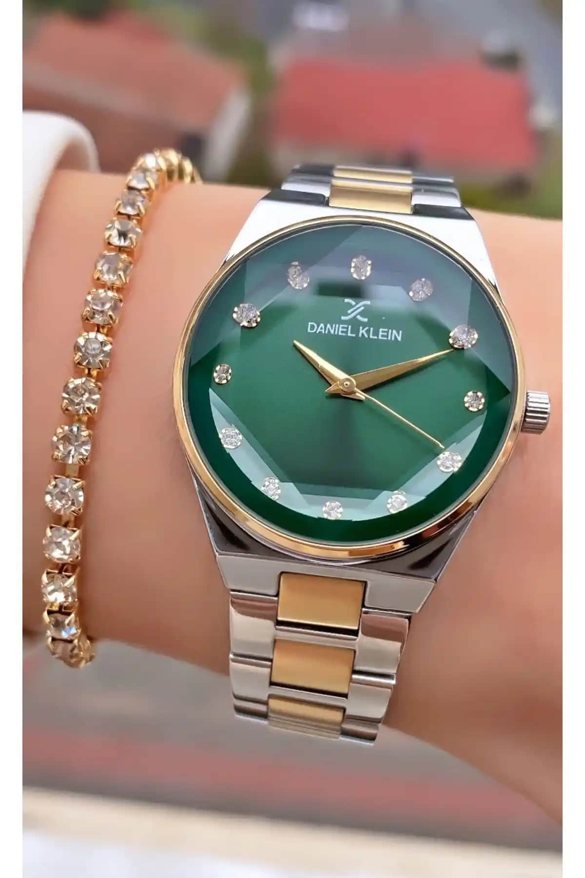 Daniel Klein Kadın Saatleri Karşılaştırması: Tasarım, Fonksiyon ve Kullanım Özellikleri