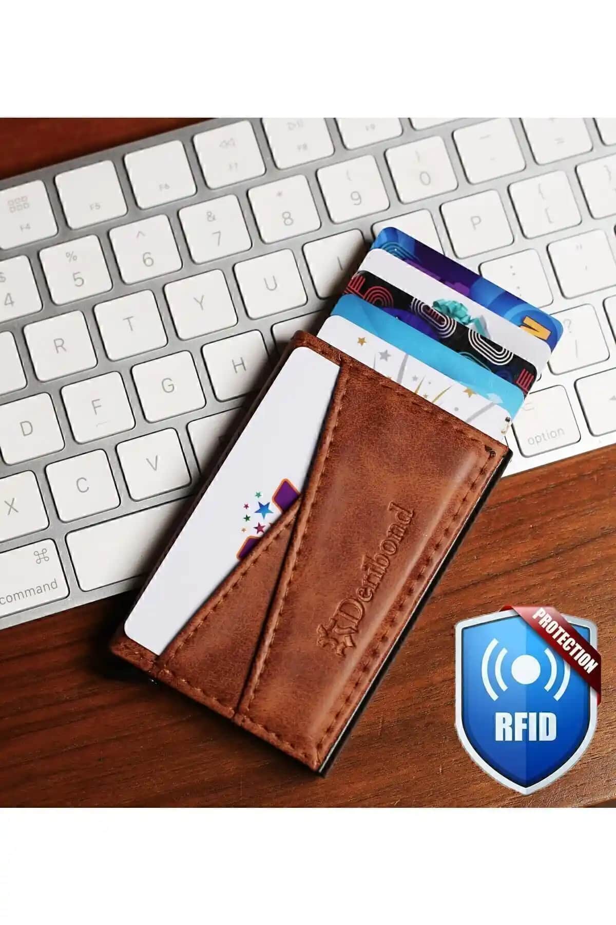 Deribond ve Frank Martin Otomatik Mekanizmalı Kartlık Karşılaştırması