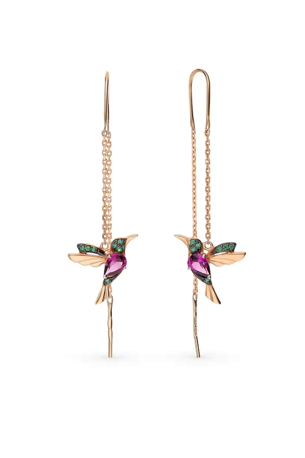 Elika Silver ve Silvano Jewelry Kadın Küpe Karşılaştırması: Stil ve Kalite Analizi