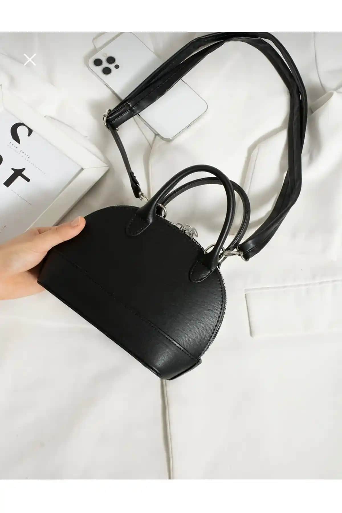 ESTUTE D ve Madamra Siyah Kadın Mini Çanta Karşılaştırması: Hangi Model Daha Uygun