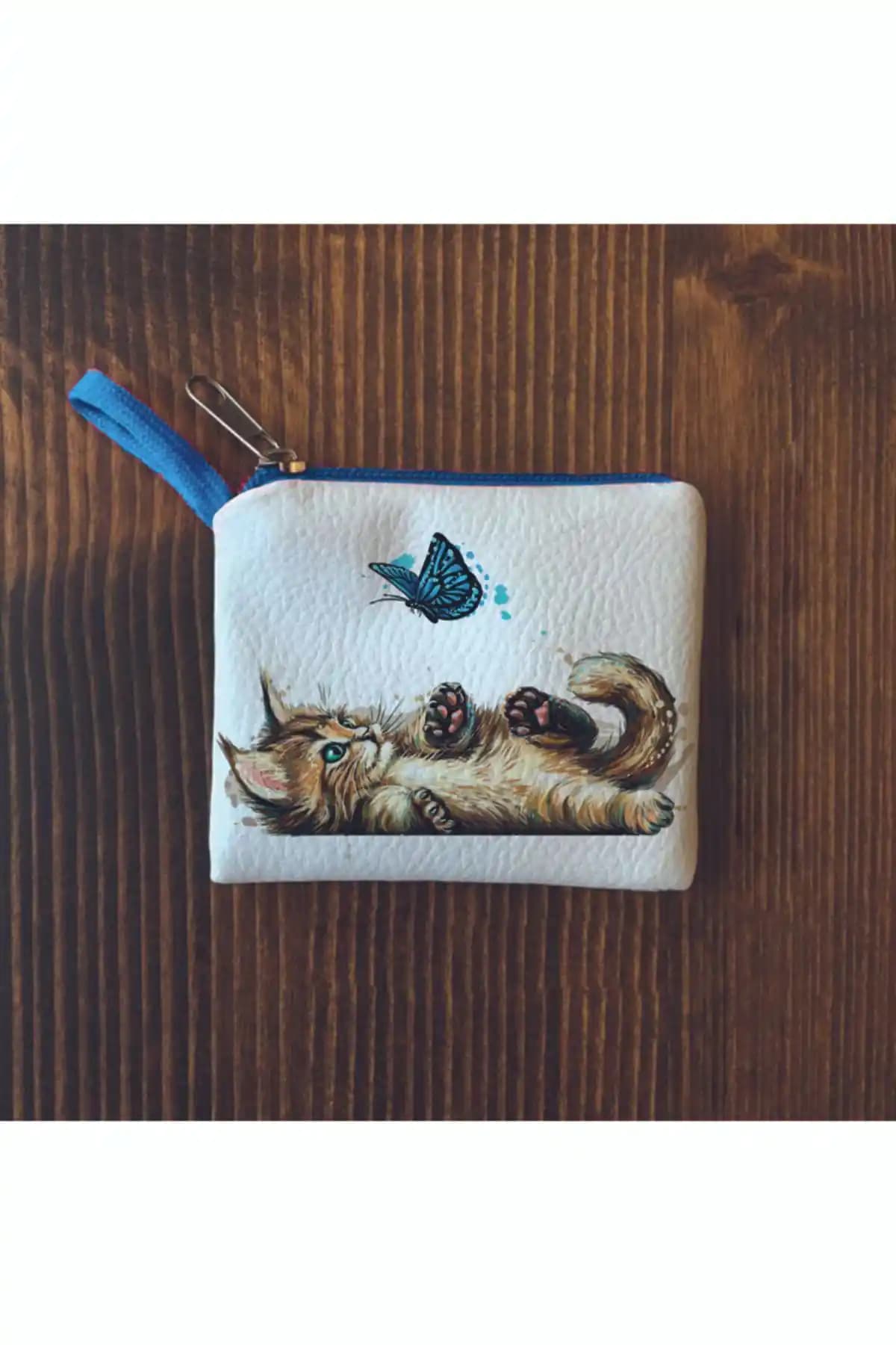 Filemo Tasarım Kadın Beyaz Kedili ve Renkli Bozuk Para Cüzdanları Karşılaştırması