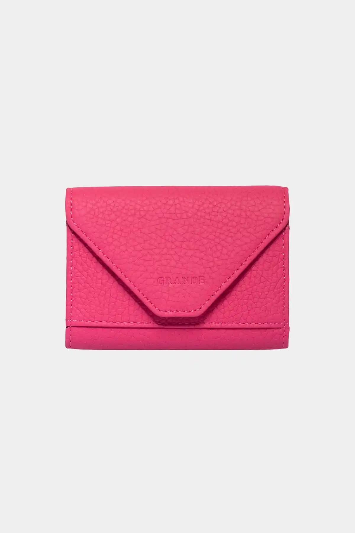 Grande 3639 ve VİSSO 661 Hakiki Deri Akordiyon Cüzdan Karşılaştırması ve Özellikleri