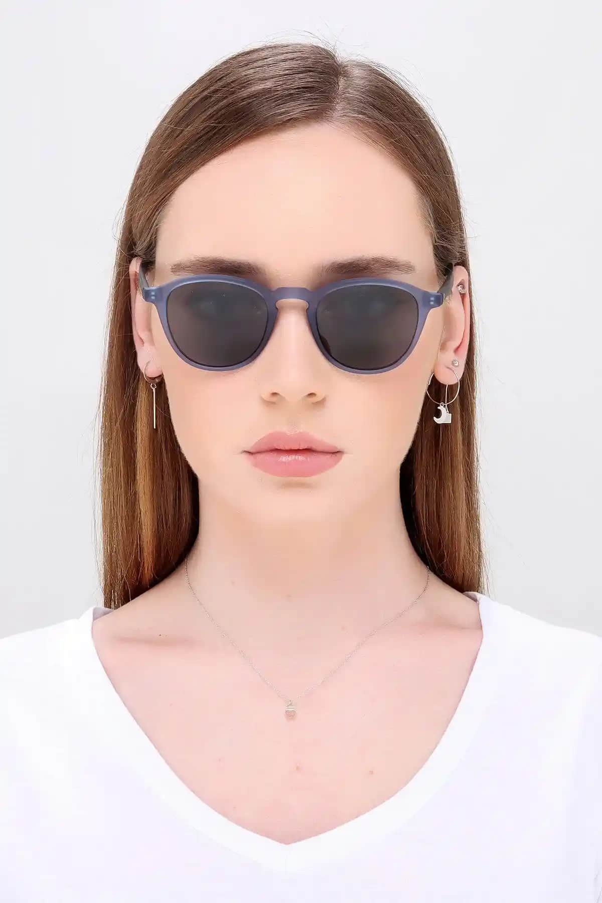 Karşılaştırmalı Analiz: Affair Et305 C029 ve Angel Eyes Unisex Güneş Gözlüğü Modelleri