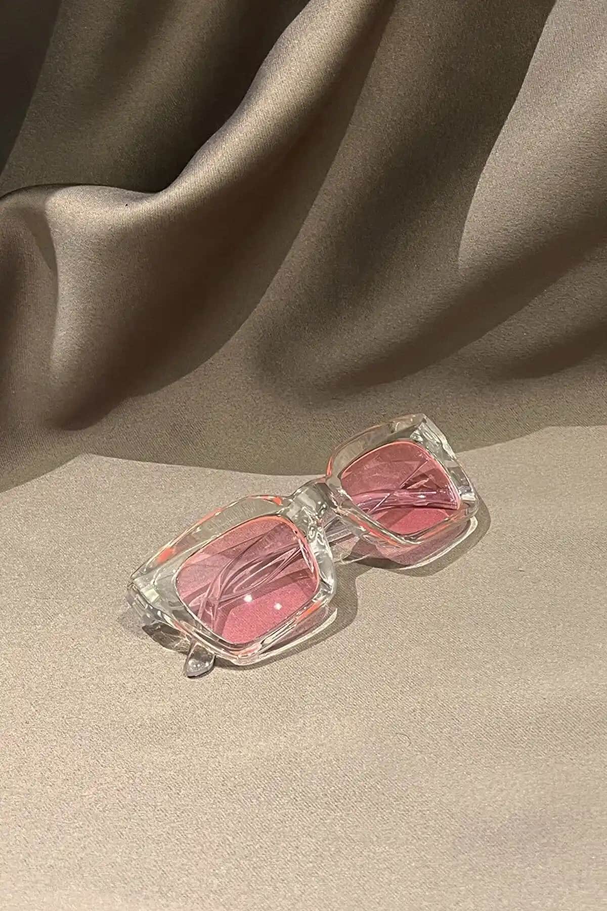 LUPİX ve Modalucci Güneş Gözlüğü Karşılaştırması: Stil ve Koruma Özellikleri