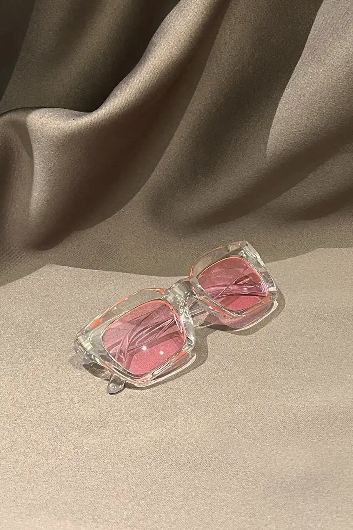 LUPİX ve Modalucci Güneş Gözlüğü Karşılaştırması: Stil ve Koruma Özellikleri