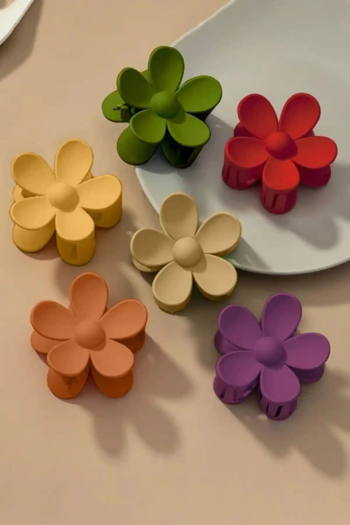 MioArt Renkli Daisy Papatya Mandal Toka Seti Günlük Kullanım İçin Şık ve Pratik