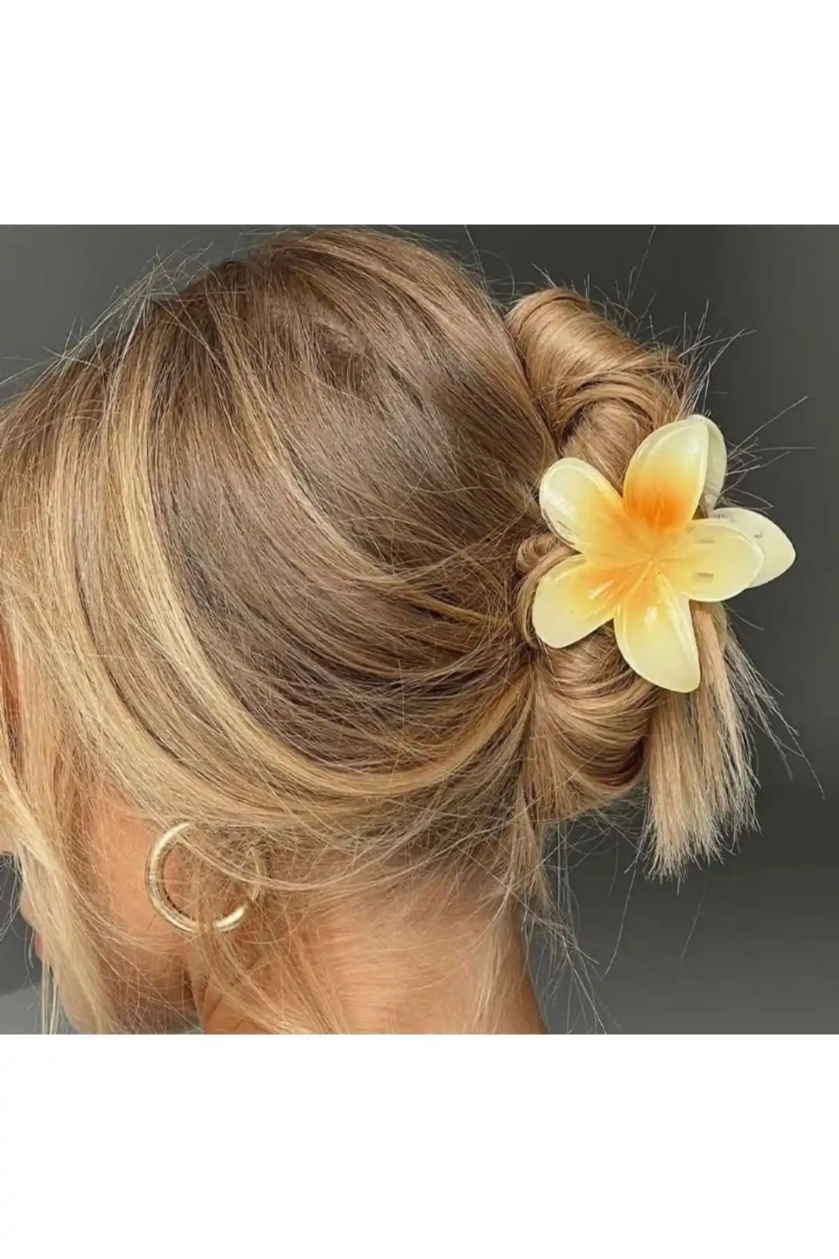 Monalisa Kadın Sarı Çiçek Toka: Şık ve Doğa Dostu Saç Aksesuarı