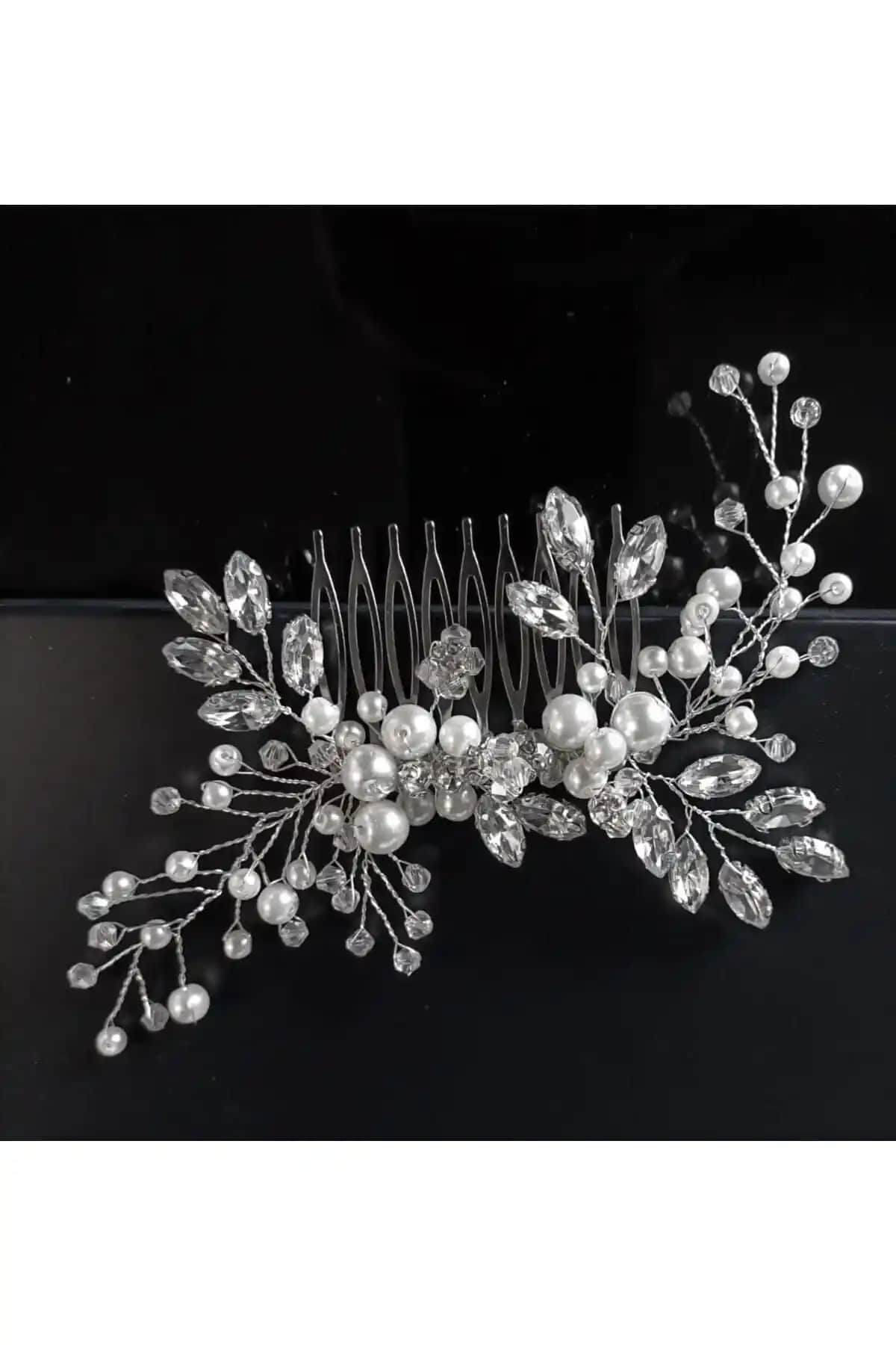 MyElle ve Pearly Handmade Gelin Saç Aksesuarlarının Detaylı Karşılaştırması