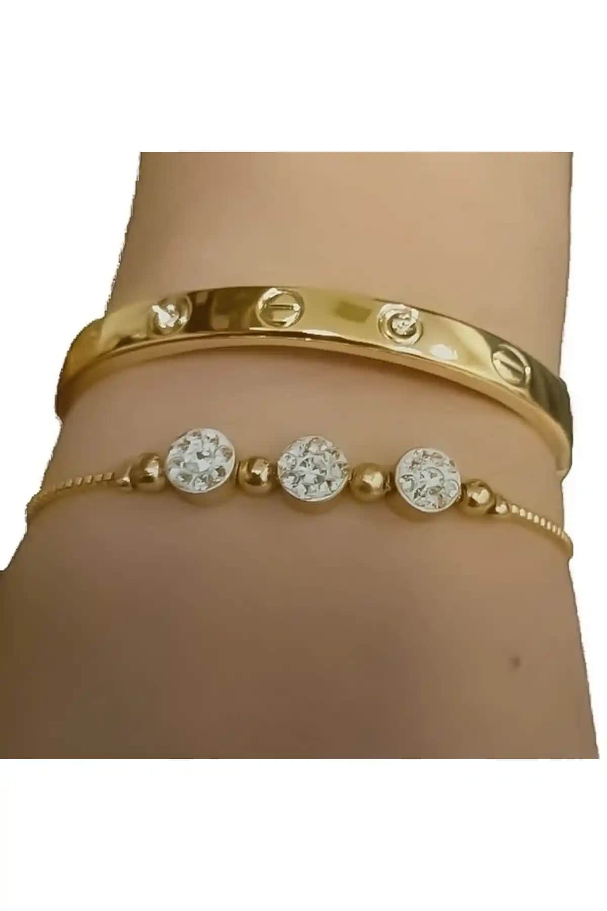 X-Lady Accessories Altın Renk Kombin Bileklik Seti Şıklık ve Zarafetin Modern Yorumu