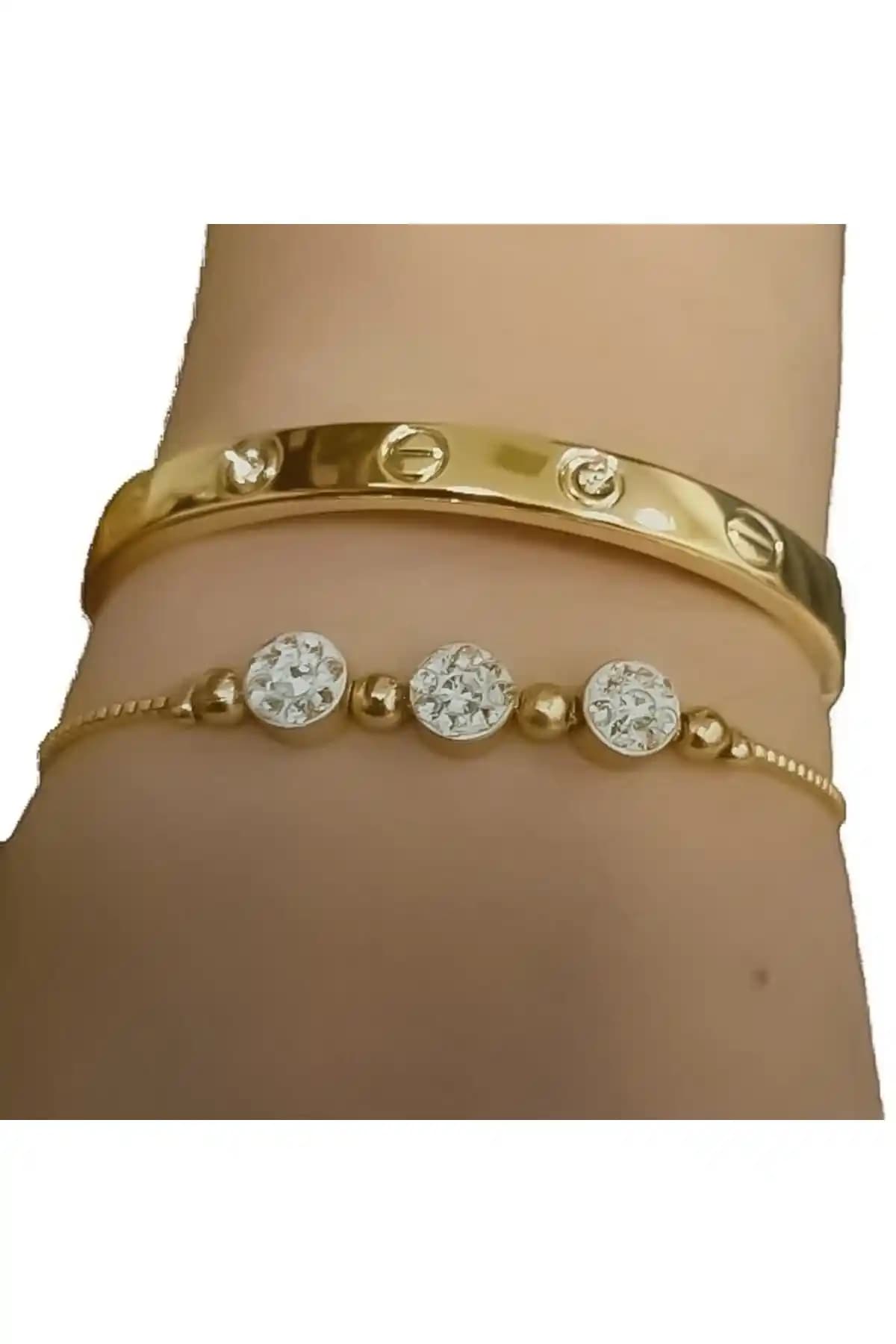X-Lady Accessories Altın Renk Kombin Bileklik Seti Şıklık ve Zarafetin Modern Yorumu