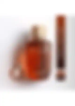 İmprime Antique EDP: Şehvetin ve Derinliğin Buluştuğu Erkek Parfümü