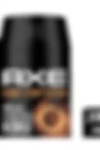 Axe Erkek Sprey Deodorant Dark Temptation ile Uzun Süreli Ferahlığın Keyfini Çıkarın