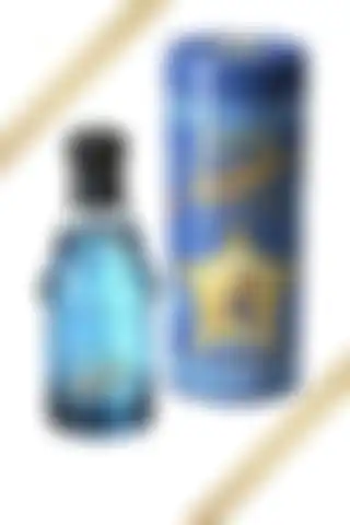 Versace Blue Jeans Edt 75 Ml: Şık ve Dinamik Bir Erkek Parfüm İncelemesi
