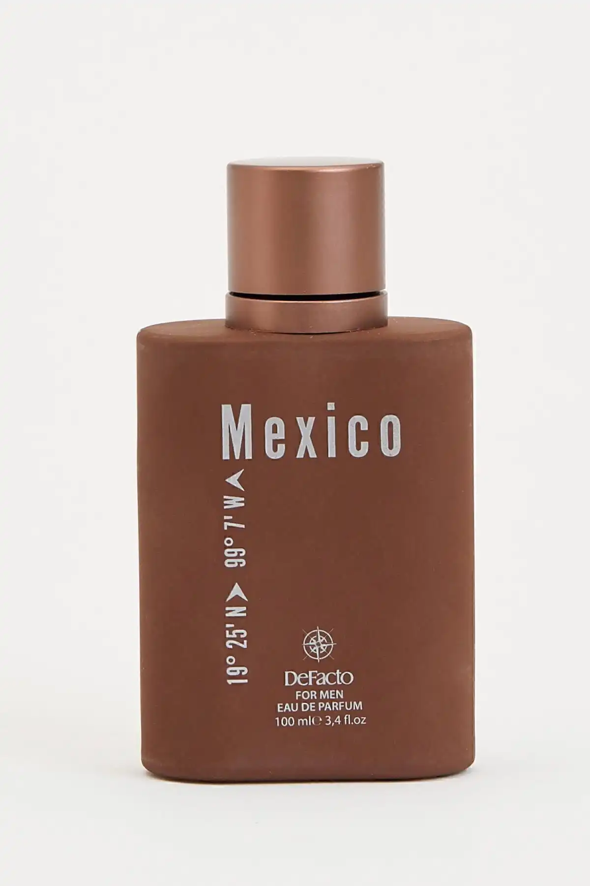 Defacto Erkek Mexico Odunsu Parfüm İncelemesi: Koku ve Kullanım Özellikleri